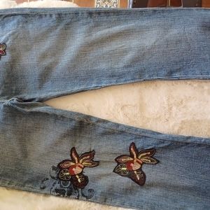 GUESS JEANS
